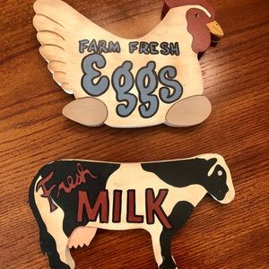 Pair of Kitchen Decorations